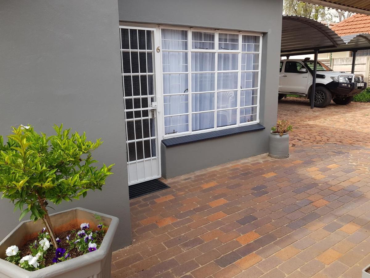Accommodation@Park1285 Pretoria-Noord エクステリア 写真