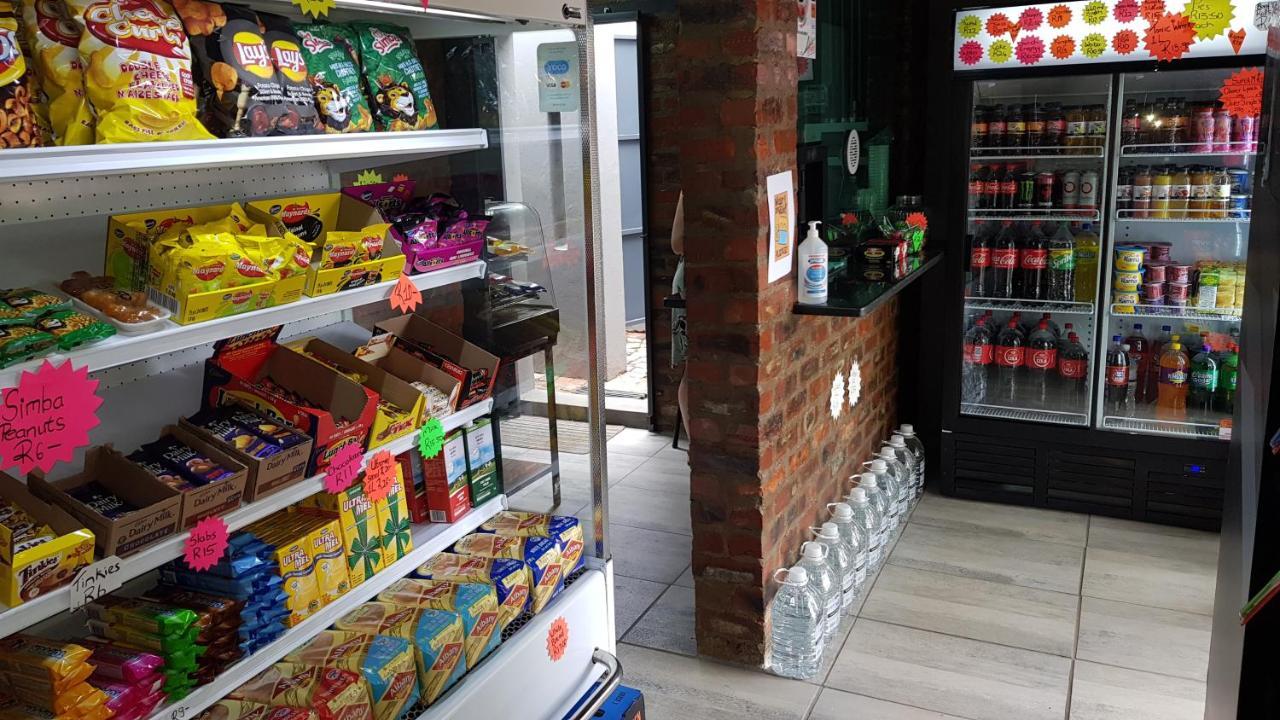 Accommodation@Park1285 Pretoria-Noord エクステリア 写真