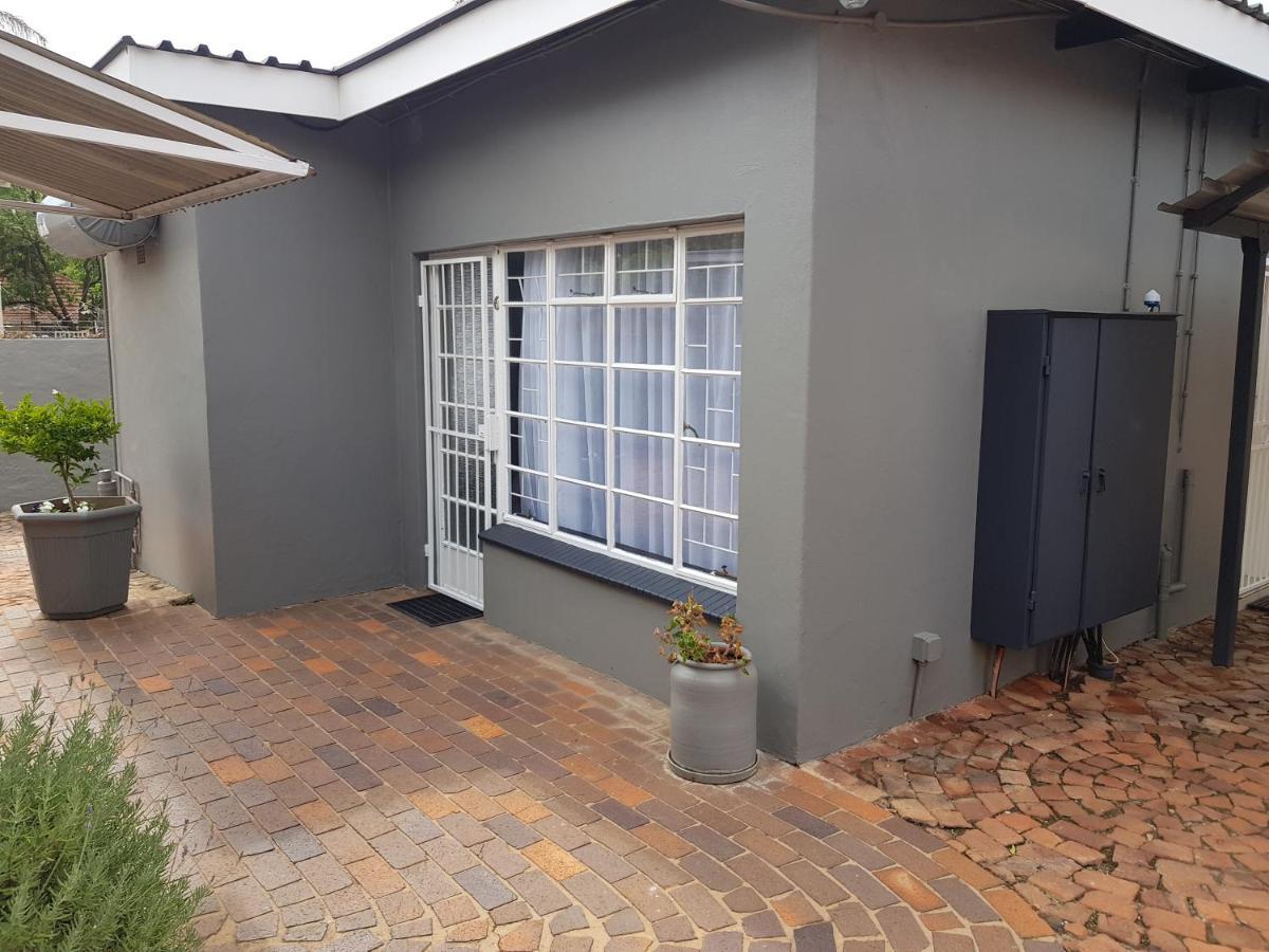 Accommodation@Park1285 Pretoria-Noord エクステリア 写真