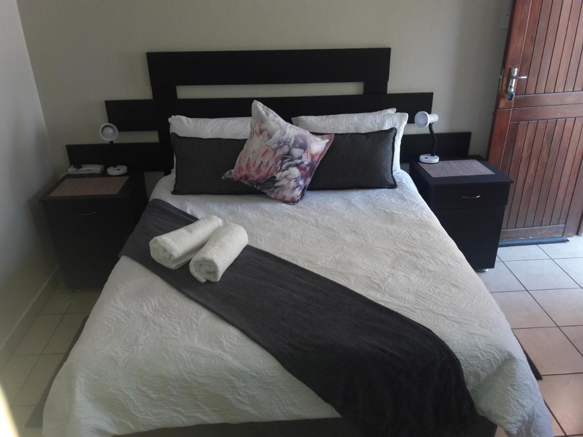 Accommodation@Park1285 Pretoria-Noord エクステリア 写真